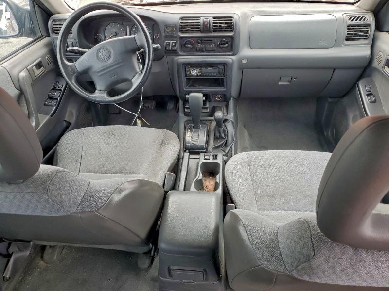Photo 8 from auction – 1999 HONDA PASSPORT E with VIN 4S6CM58W6X4422139