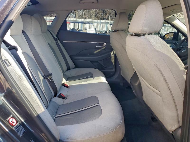 Photo 10 from auction – 2021 HYUNDAI SONATA with VIN 5NPEG4JA2MH095511