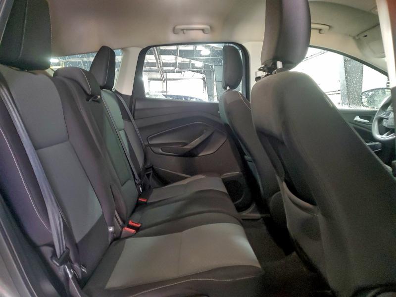 Photo 11 from auction – 2018 FORD ESCAPE SE with VIN 1FMCU9GD3JUB75458