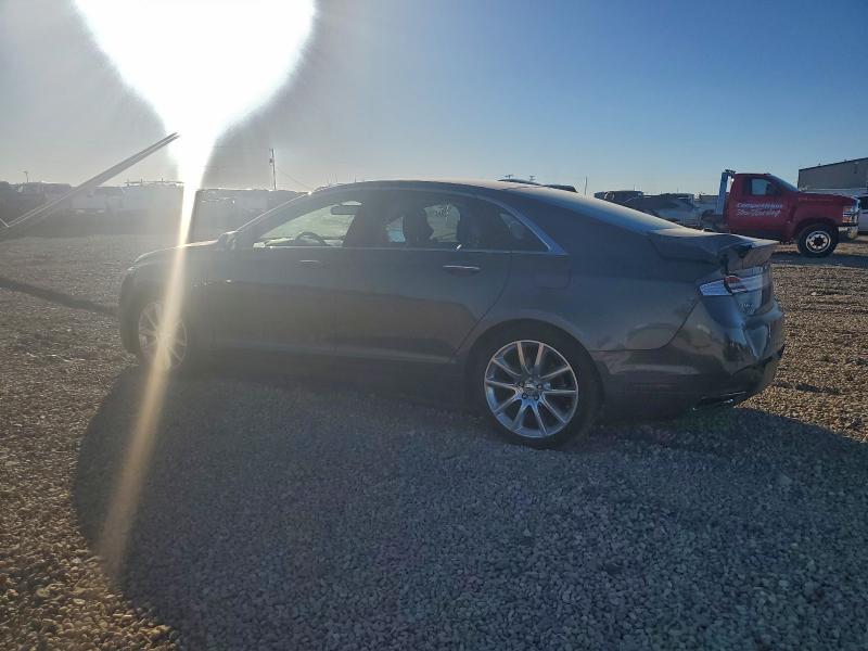 Photo 2 from auction – 2015 LINCOLN MKZ with VIN 3LN6L2GK9FR601089