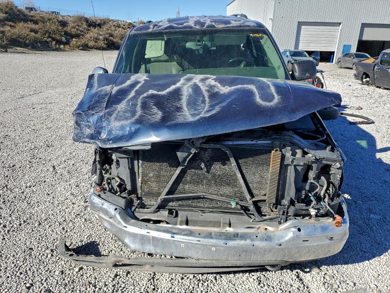 Photo 5 from auction – 2004 GMC YUKON with VIN 1GKEK13T34J188948