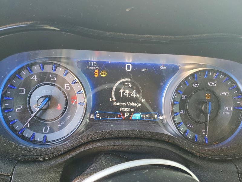 Photo 9 from auction – 2016 CHRYSLER 300 with VIN 2C3CCABG6GH282515