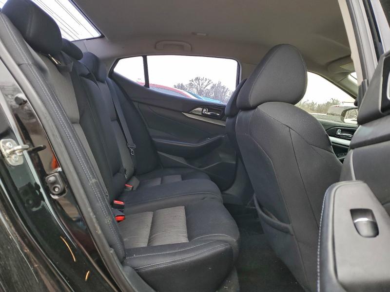 Photo 10 from auction – 2017 NISSAN MAXIMA 3.5 with VIN 1N4AA6AP1HC364251