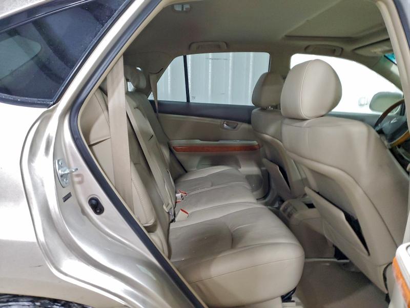 Photo 11 from auction – 2005 LEXUS RX with VIN 2T2HA31U85C064878