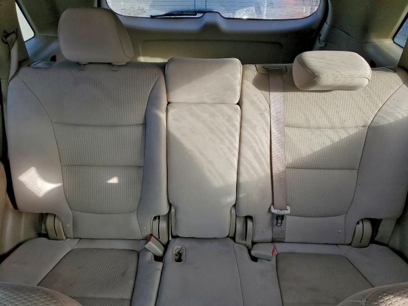 Photo 10 from auction – 2011 KIA SORENTO BA with VIN 5XYKT3A19BG071557