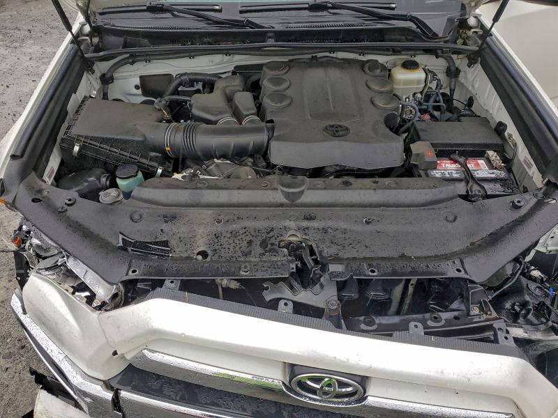 Photo 12 from auction – 2014 TOYOTA 4RUNNER SR with VIN JTEBU5JRXE5183548