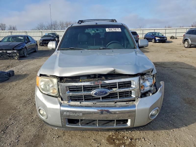 Photo 5 from auction – 2009 FORD ESCAPE LIM with VIN 1FMCU94G69KB09184