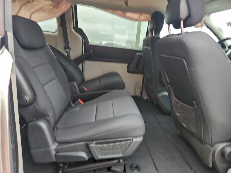 Photo 11 from auction – 2010 DODGE GRAND CARA with VIN 2D4RN4DE0AR217287