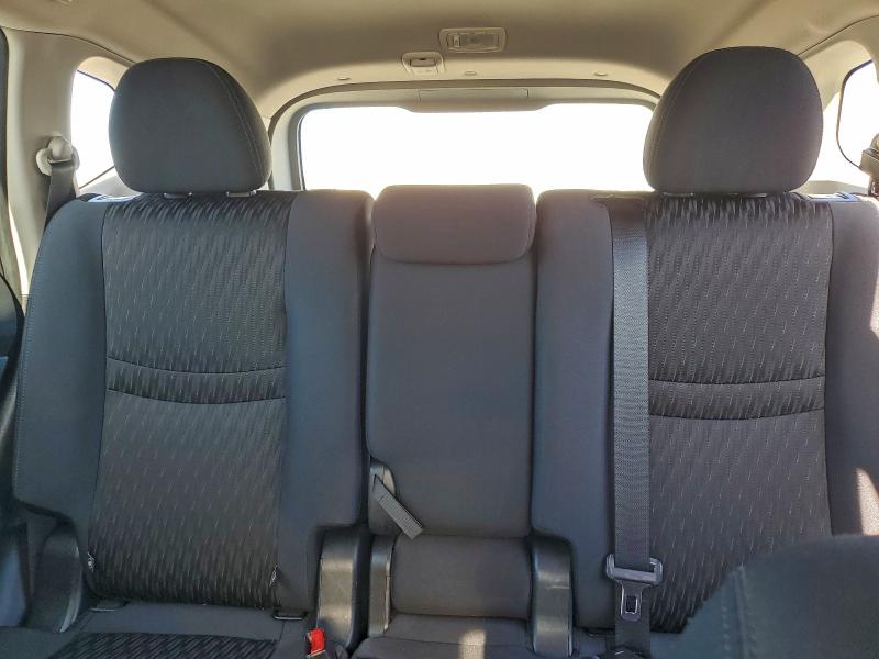 Photo 10 from auction – 2019 NISSAN ROGUE S with VIN 5N1AT2MT4KC765205