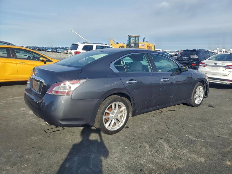 Photo 3 from auction – 2012 NISSAN MAXIMA S with VIN 1N4AA5APXCC840600