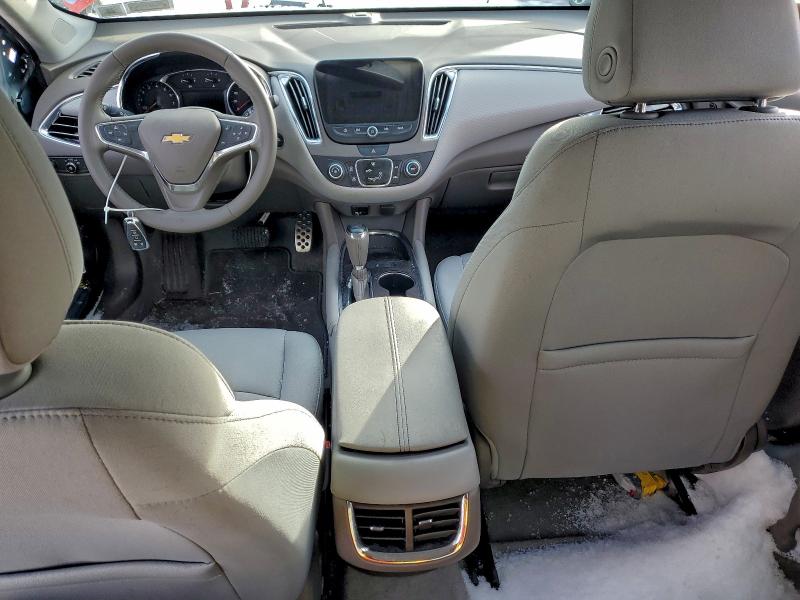 Photo 8 from auction – 2017 CHEVROLET MALIBU LT with VIN 1G1ZE5ST7HF198638