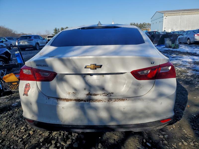 Photo 6 from auction – 2024 CHEVROLET MALIBU LT with VIN 1G1ZD5ST2RF199362