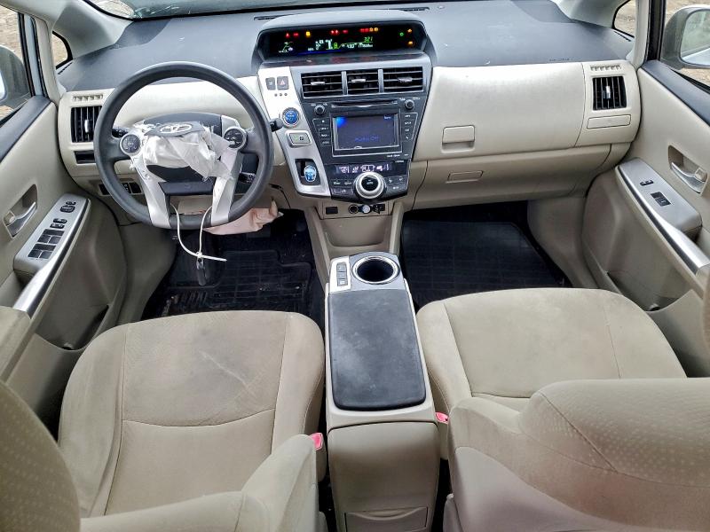 Photo 8 from auction – 2013 TOYOTA PRIUS V with VIN JTDZN3EU0D3195088