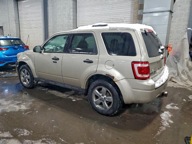 Photo 2 from auction – 2012 FORD ESCAPE XLT with VIN 1FMCU0DG9CKB61699