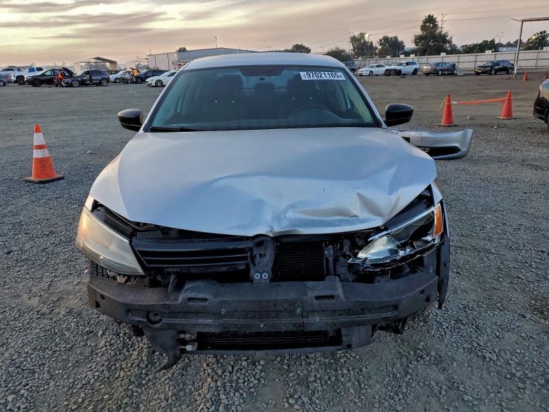 Photo 5 from auction – 2012 VOLKSWAGEN JETTA BASE with VIN 3VW2K7AJ5CM305074