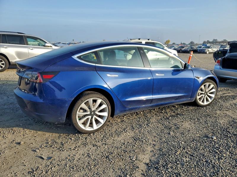 Photo 3 from auction – 2019 TESLA MODEL 3 with VIN 5YJ3E1EA6KF447054