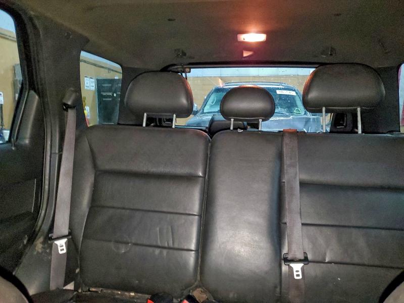 Photo 10 from auction – 2008 FORD ESCAPE LIM with VIN 1FMCU94158KB26228