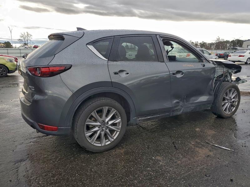 Photo 3 from auction – 2021 MAZDA CX-5 GRAND with VIN JM3KFBAY0M0451899