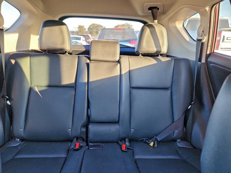 Photo 10 from auction – 2016 TOYOTA RAV4 LIMIT with VIN 2T3YFREV4GW310961