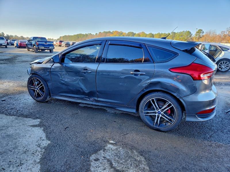 Photo 2 from auction – 2018 FORD FOCUS with VIN 1FADP3L98JL208951