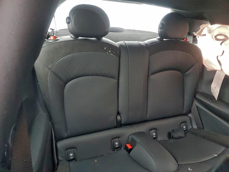 Photo 10 from auction – 2021 MINI COOPER with VIN WMWXR3C05M2N92455