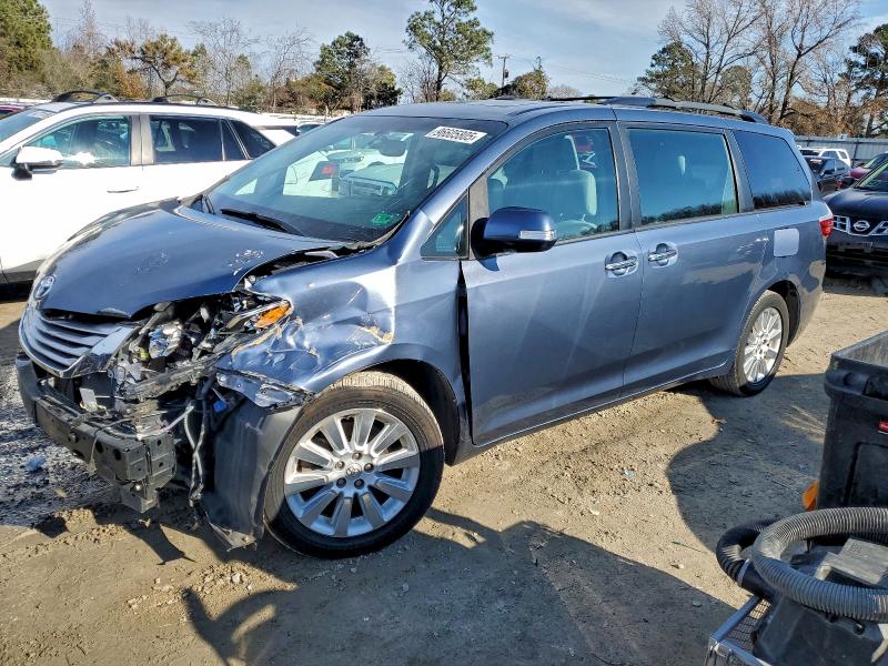 TOYOTA SIENNA XLE 2015 with VIN 5TDDK3DC7FS094546 - Photo from auction
