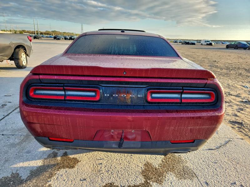 Photo 6 from auction – 2019 DODGE CHALLENGER with VIN 2C3CDZAG3KH744096