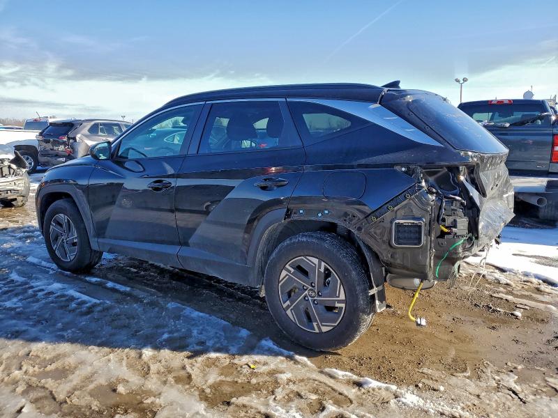 Photo 2 from auction – 2025 HYUNDAI TUCSON BLU with VIN KM8JBDD15SU382929