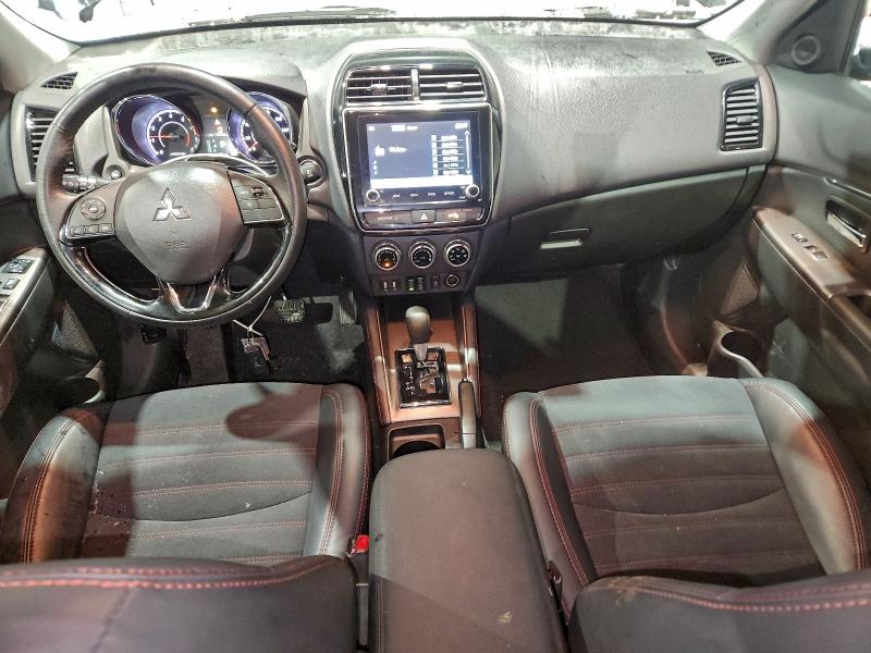 Photo 8 from auction – 2024 MITSUBISHI OUTLANDER with VIN JA4ARUAU2RU002657