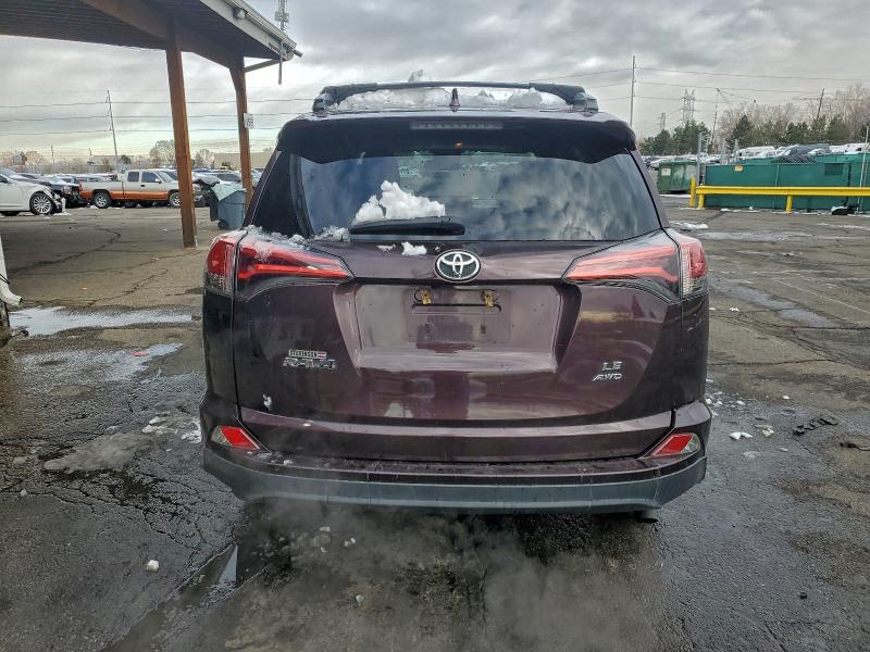 Photo 6 from auction – 2017 TOYOTA RAV4 LE with VIN 2T3BFREV3HW646284