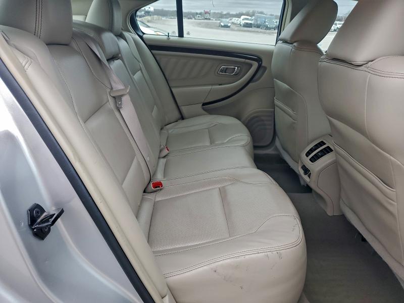 Photo 10 from auction – 2010 FORD TAURUS LIM with VIN 1FAHP2FW4AG100719