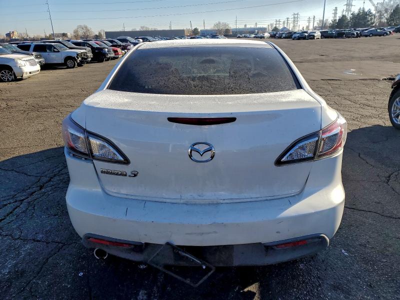 Photo 6 from auction – 2011 MAZDA 3 I with VIN JM1BL1VF4B1404192