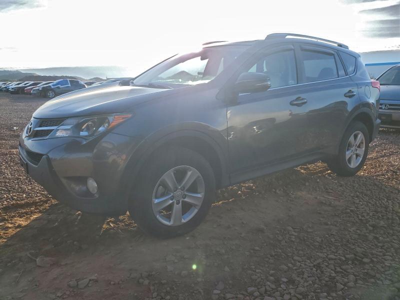 TOYOTA RAV4 XLE 2014 with VIN 2T3RFREV6EW206781 - Photo from auction
