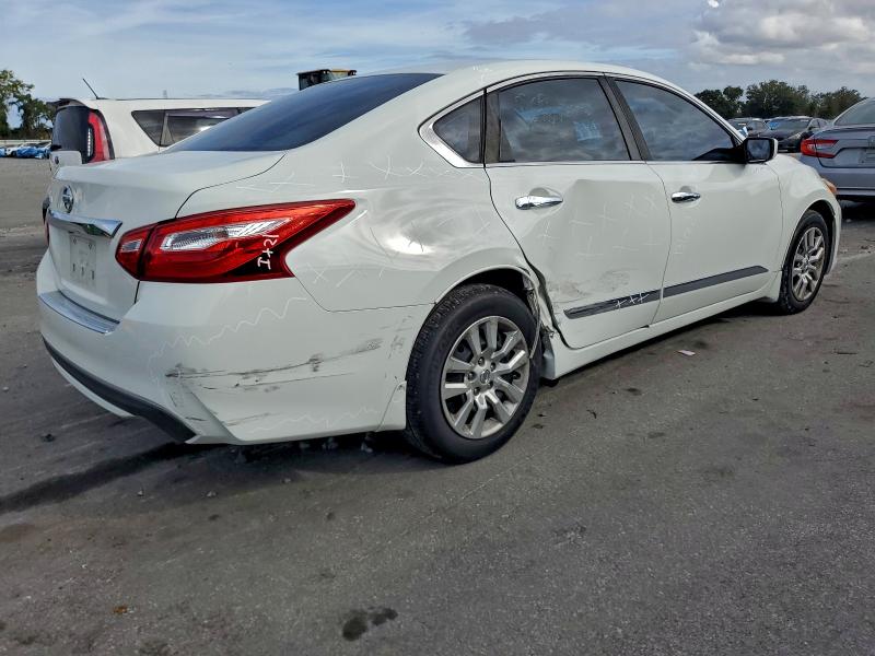Photo 3 from auction – 2016 NISSAN ALTIMA 2.5 with VIN 1N4AL3AP4GC258822