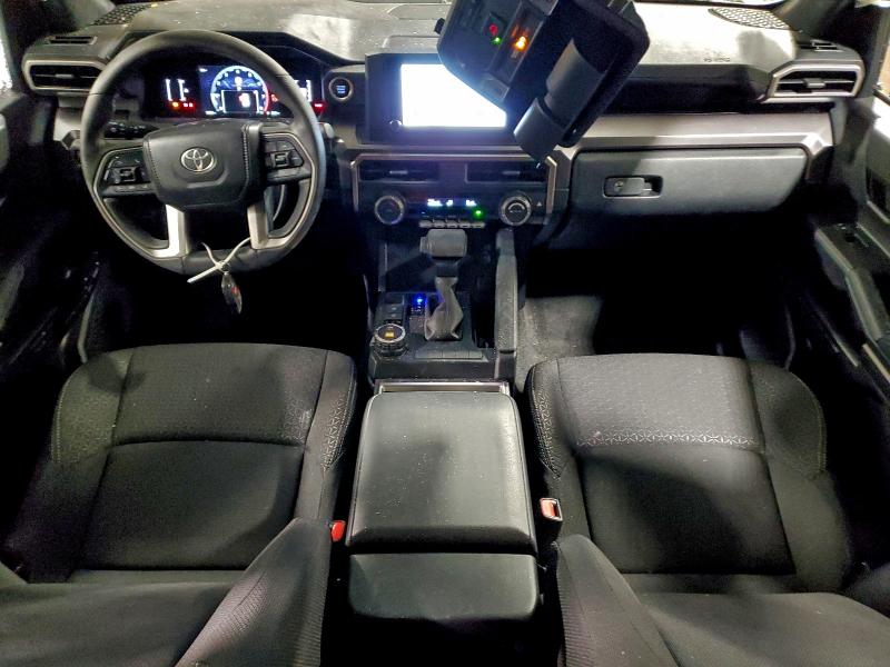Photo 8 from auction – 2025 TOYOTA 4RUNNER SR with VIN JTEVA5BR3S5042711