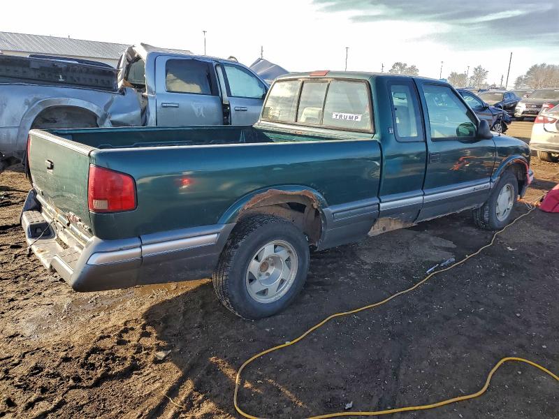 Photo 3 from auction – 1996 GMC SONOMA with VIN 1GTCS19XXT8509564