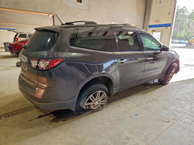 Photo 3 from auction – 2014 CHEVROLET TRAVERSE L with VIN 1GNKRGKDXEJ112000