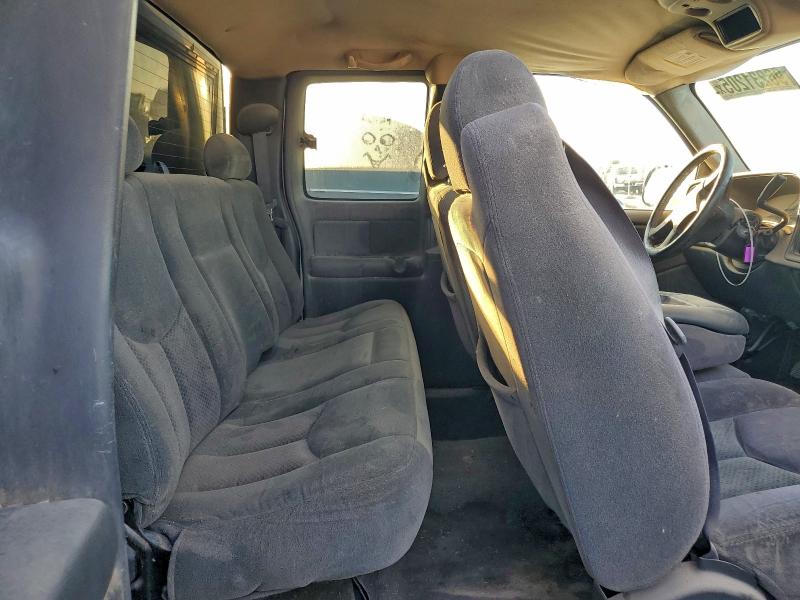 Photo 10 from auction – 2006 CHEVROLET SILVERADO with VIN 1GCEC19V96Z148010