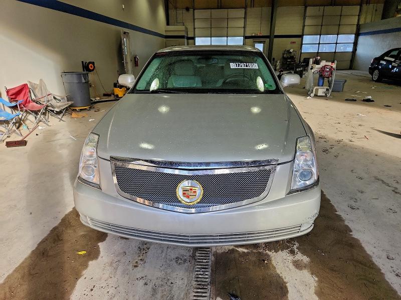 Photo 5 from auction – 2009 CADILLAC DTS with VIN 1G6KD57Y59U141323