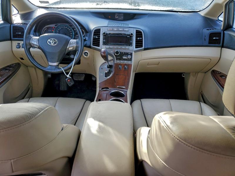 Photo 8 from auction – 2010 TOYOTA VENZA with VIN 4T3BA3BB0AU013270