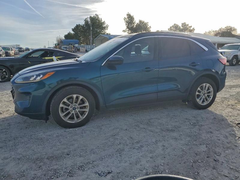 FORD ESCAPE SE 2020 with VIN 1FMCU0G65LUA95529 - Photo from auction
