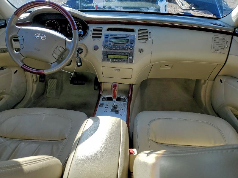 Photo 8 from auction – 2007 HYUNDAI AZERA SE with VIN KMHFC46F17A149005