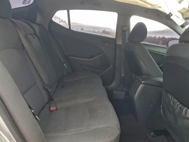Photo 10 from auction – 2015 KIA OPTIMA LX with VIN 5XXGM4A79FG397141