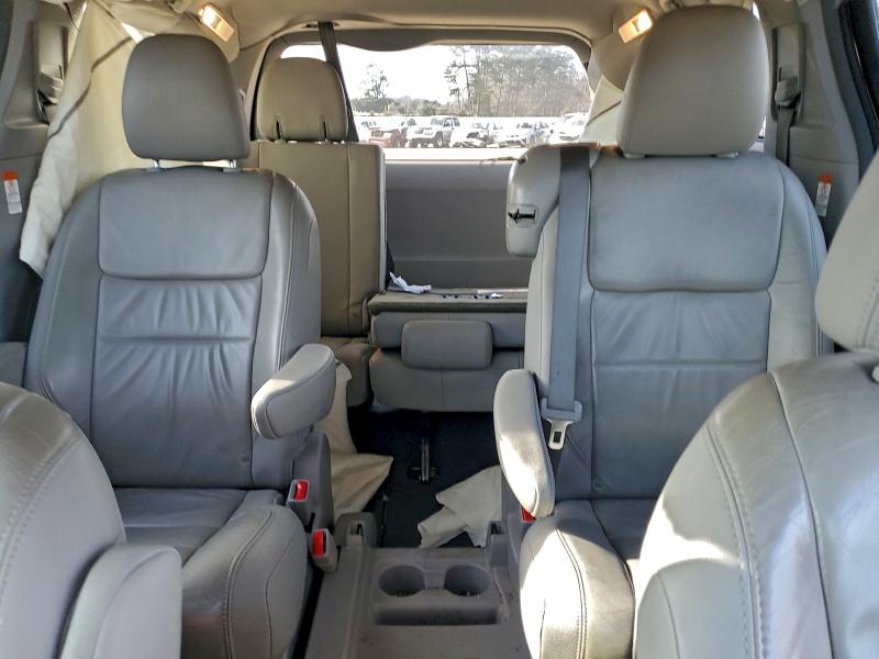 Photo 10 from auction – 2015 TOYOTA SIENNA XLE with VIN 5TDYK3DC6FS677014