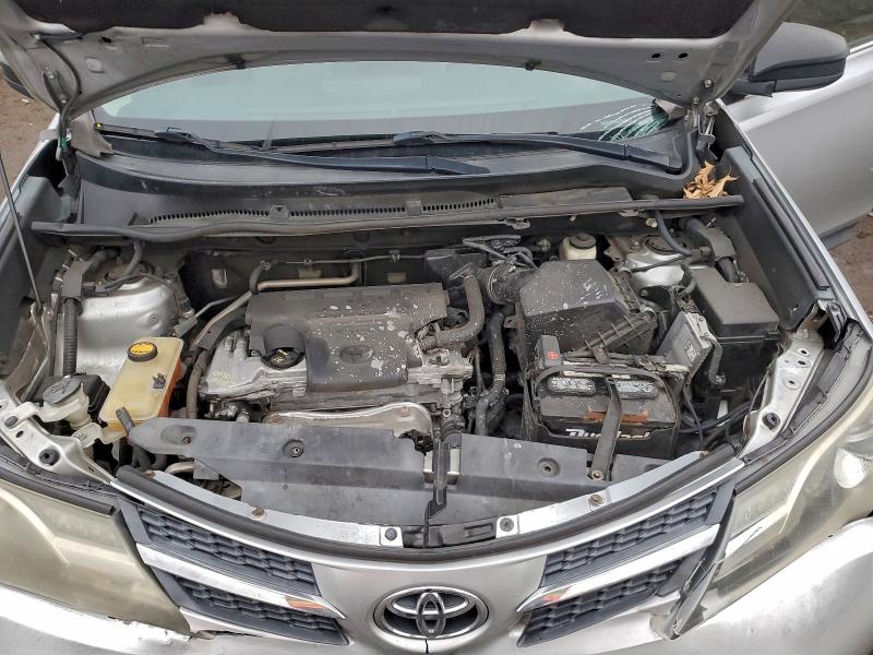 Photo 12 from auction – 2013 TOYOTA RAV4 LE with VIN 2T3ZFREV7DW023467
