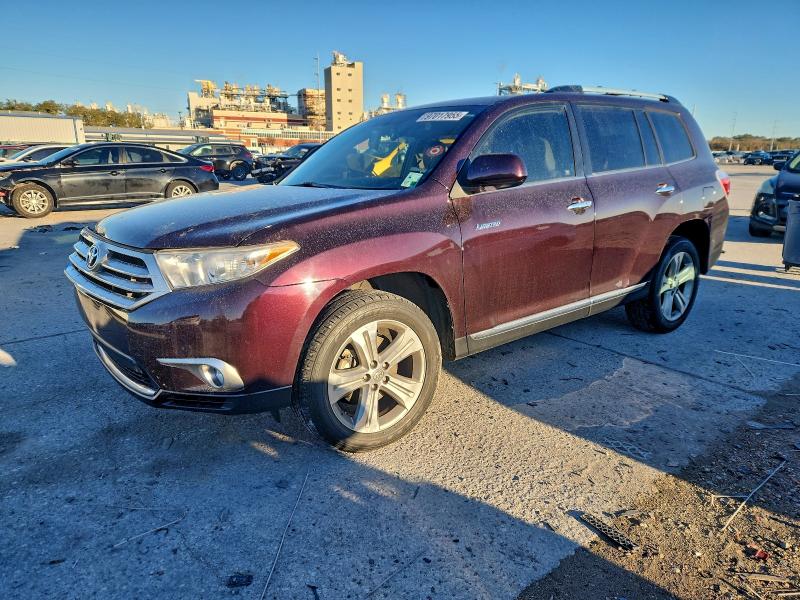 TOYOTA HIGHLANDER 2013 with VIN 5TDYK3EH8DS116496 - Photo from auction
