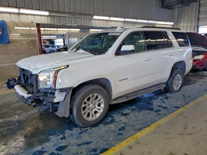 GMC YUKON SLE 2016 with VIN 1GKS2AKC6GR296748 - Photo from auction