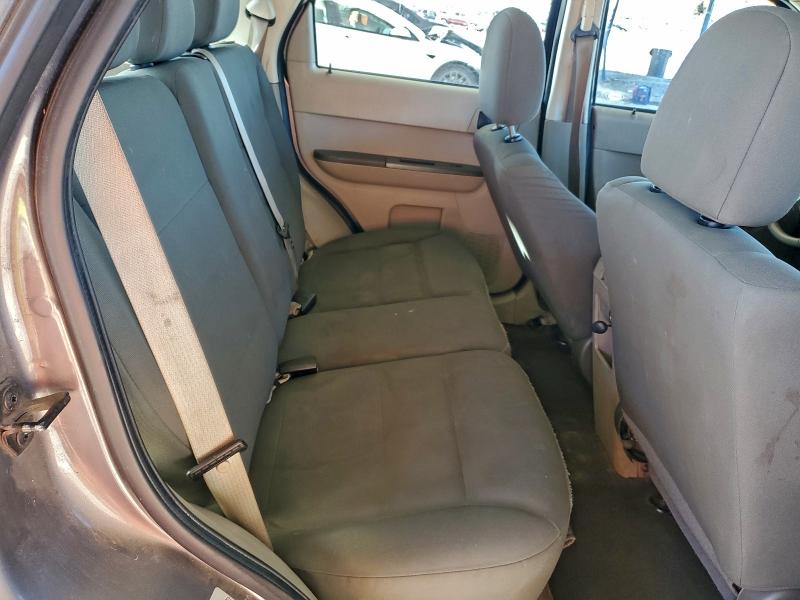 Photo 10 from auction – 2010 FORD ESCAPE XLS with VIN 1FMCU0C70AKB91530