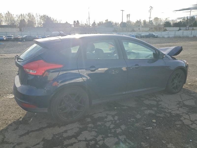 Photo 3 from auction – 2016 FORD FOCUS SE with VIN 1FADP3K27GL286375