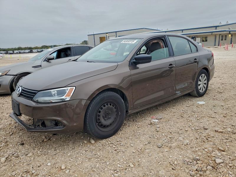 Photo 1 from auction – 2014 VOLKSWAGEN JETTA BASE with VIN 3VW2K7AJ0EM361720
